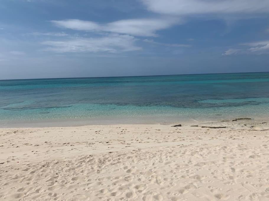 Beach'Nbarefoot Nassau Exterior photo