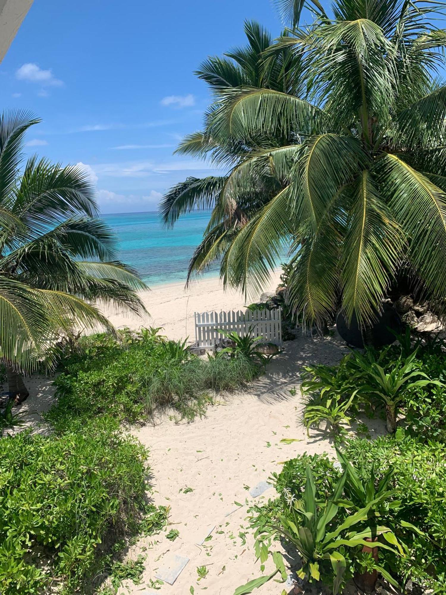 Beach'Nbarefoot Nassau Exterior photo
